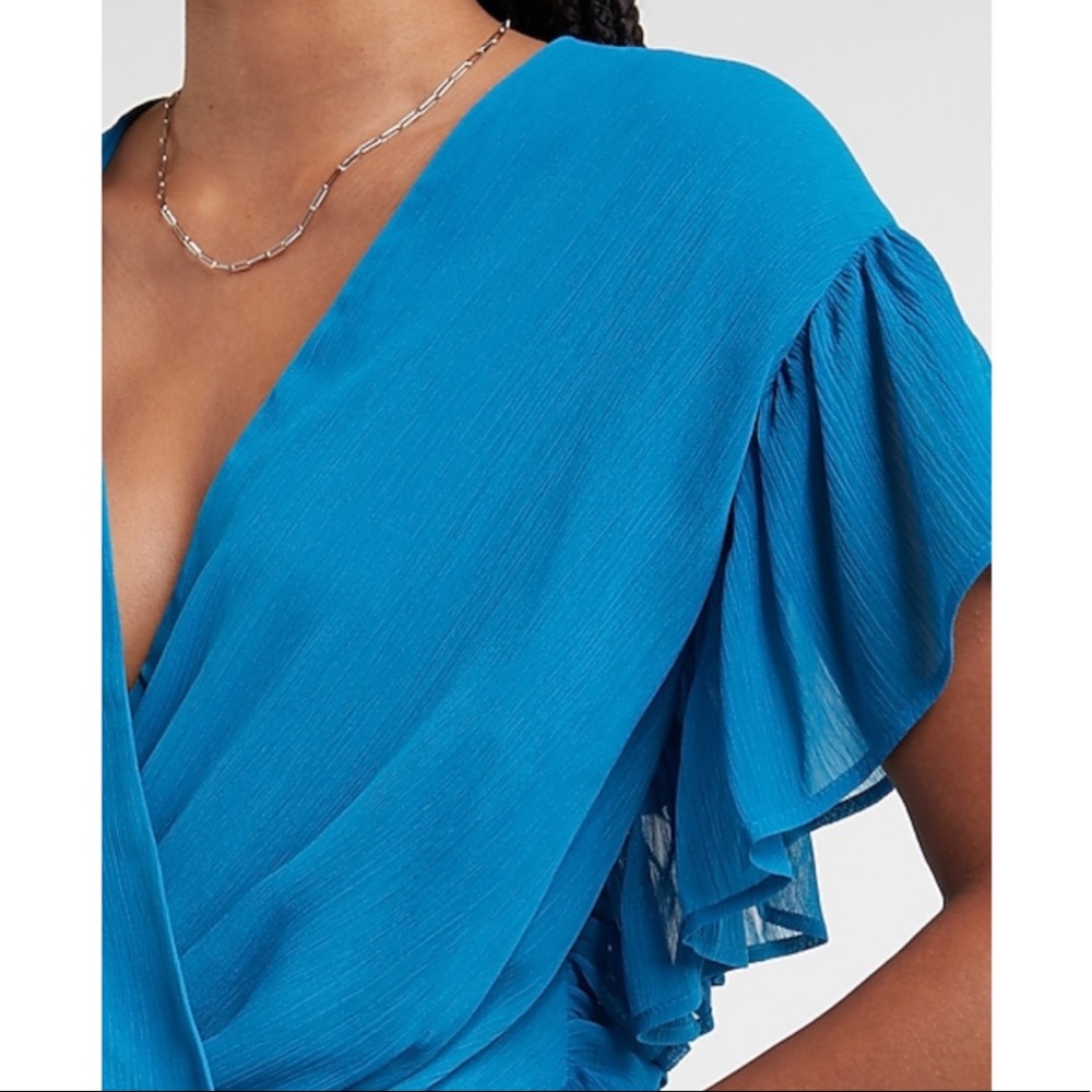 EXPRESS Wrap Front Ruffle Sleeve Top - Picture 2 of 9